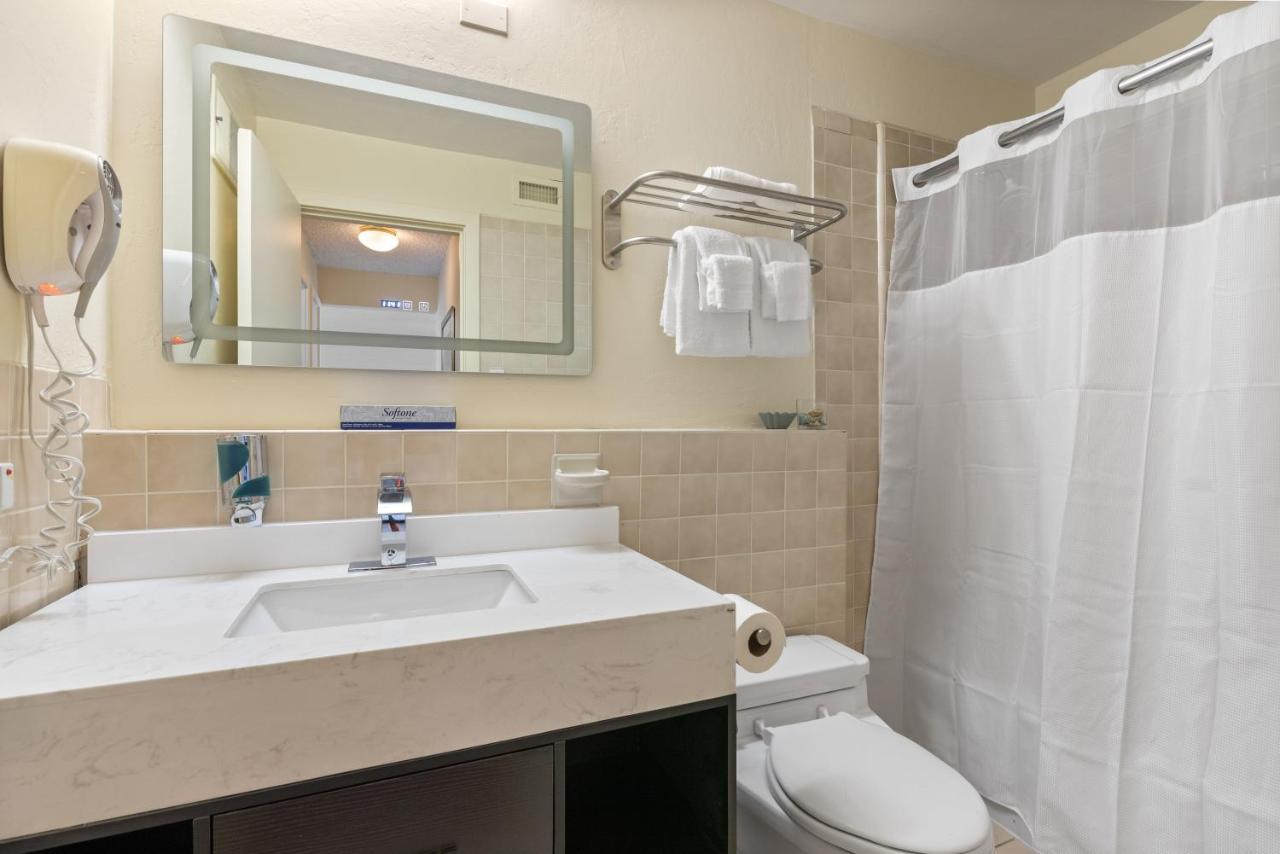 Glenhaven Konocti Harbor Resort מראה חיצוני תמונה